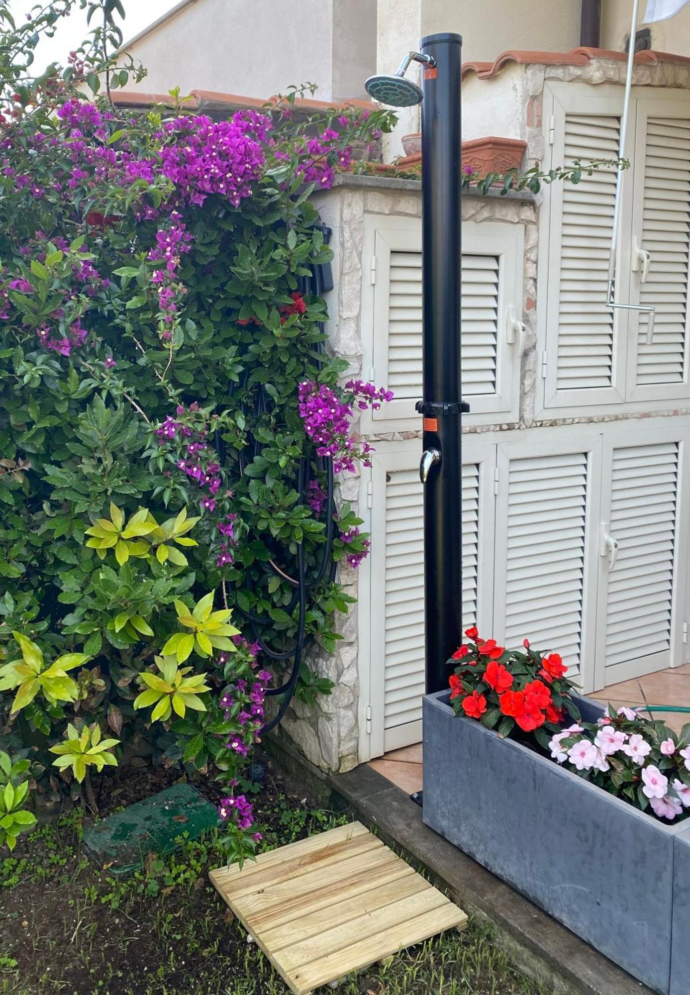 Villetta Relax Fast Wi-Fi 9 Min Porto Civitavecchia سانتا مارينيلاّ المظهر الخارجي الصورة