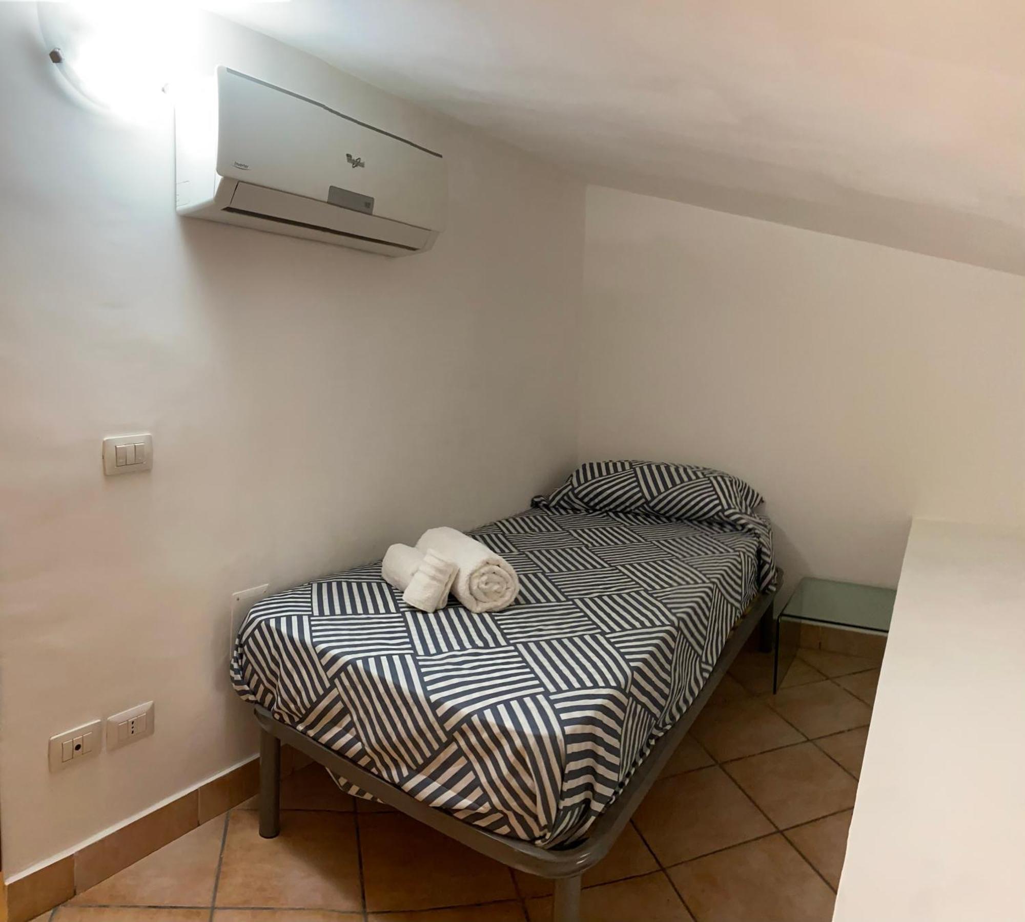 Villetta Relax Fast Wi-Fi 9 Min Porto Civitavecchia سانتا مارينيلاّ المظهر الخارجي الصورة